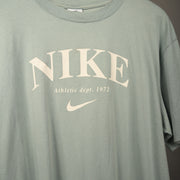 Nike T-shirt