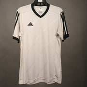 Adidas T-shirt