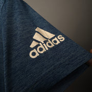 Adidas  T-shirt