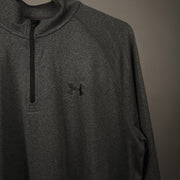 Under armour sweatshirt
