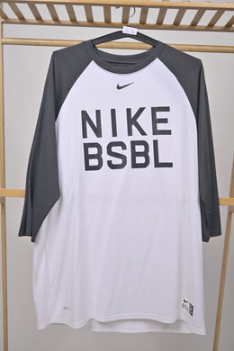 Nike men baseball T-shirt