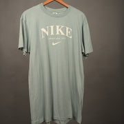Nike T-shirt